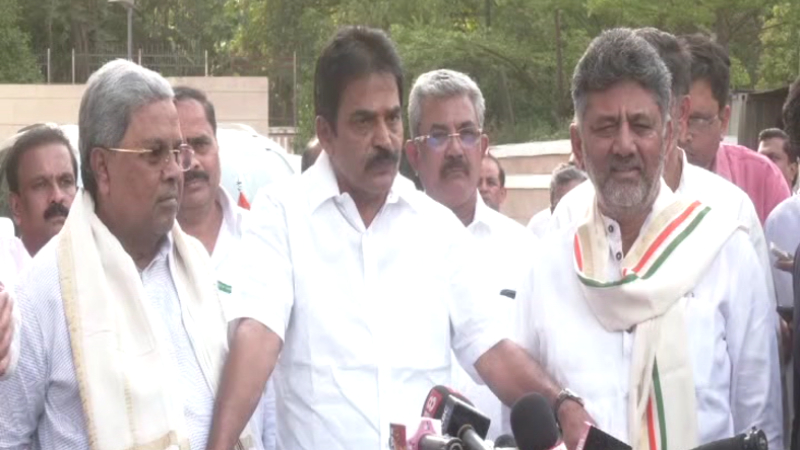 KC Venugopal DK Shivakumar Siddaramaiah