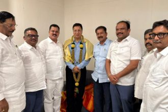 Karnataka MLA Met Randeep Singh Surjewala