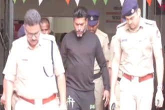 Rs 4500 crores fraud case Belagavi Shivanand Neelannavar sent to 10 days CID custody