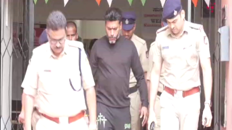 Rs 4500 crores fraud case Belagavi Shivanand Neelannavar sent to 10 days CID custody