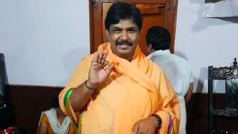 bengaluru real estate businessman receives death threat from underworld don vicky shetty