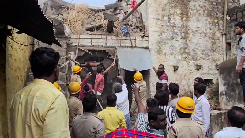 roof of house collapses due to heavy rain sleeping children husband and wife buried alive