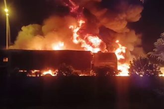 Belagavi 2 Lorrys Fire