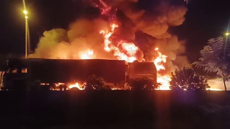 Belagavi 2 Lorrys Fire