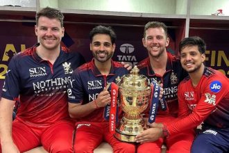 Bhuvneshwar Kumar Rasikh Dar josh hazlewood Jacob Duffy