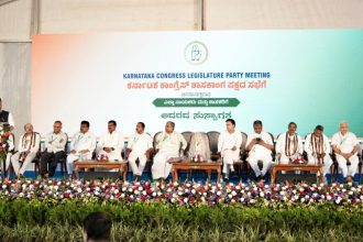DK Shivakumar CL P Meeting