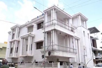 Decomposed bodies of woman and pet dog found inside house in Shivamogga