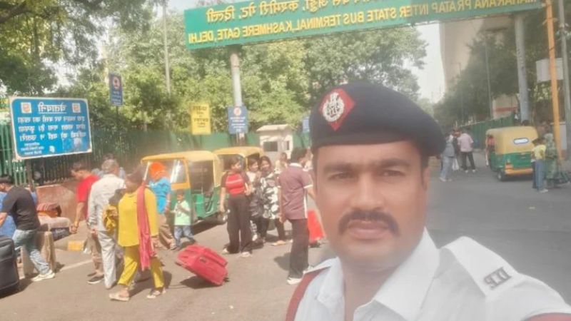 Delhi head constable accident