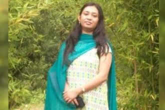 Delhi professor 2