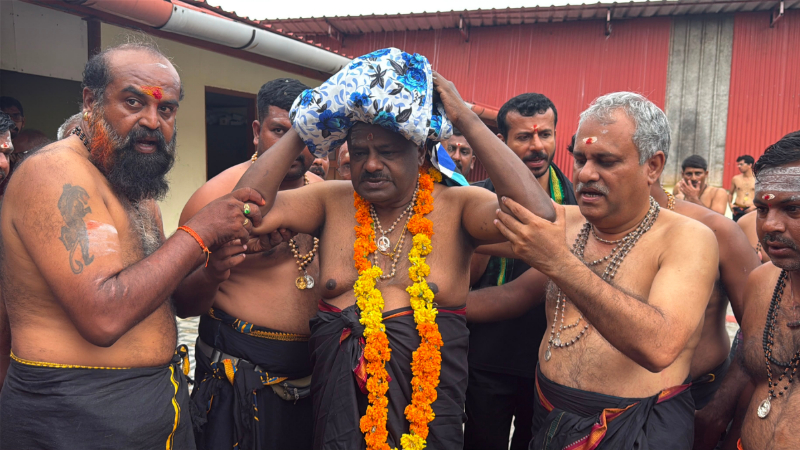 H.D Kumaraswamy JDS Sabarimala
