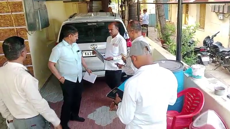 ಭ್ರಷ್ಟ ಅಧಿಕಾರಿಗಳಿಗೆ ಬಿಸಿ ಮುಟ್ಟಿಸಿದ ಲೋಕಾಯುಕ್ತ - ಬೆಳ್ಳಂಬೆಳಗ್ಗೆ ರಾಜ್ಯದ ಹಲವು ಜಿಲ್ಲೆಗಳಲ್ಲಿ ದಾಳಿ 11 Kalaburagi Lokayukta Raid 2