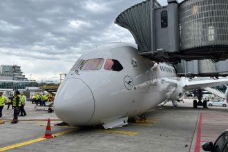 Lufthansa Boeing 787s Nose Gear Collapses At Frankfurt Airport Several Injured Germany