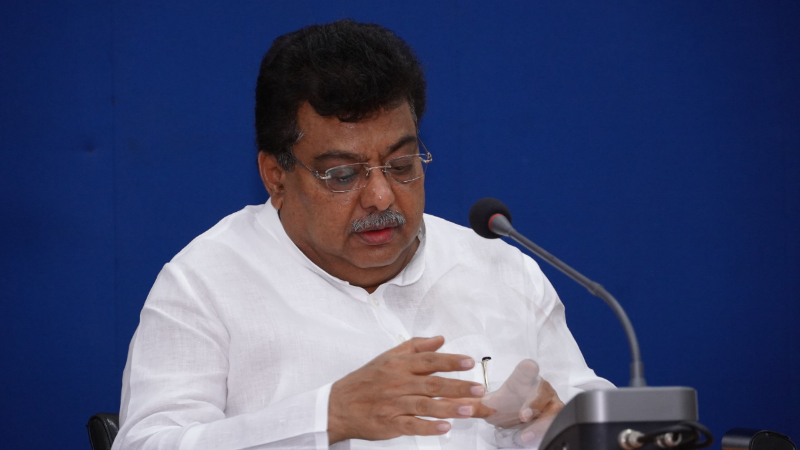 MB Patil 3