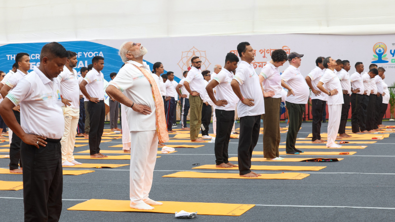 PM Narendra Modi International Yoga Day Kolkata 1