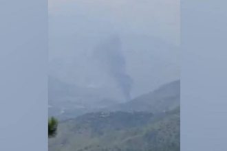 Pakistani Army helicopter crashes in PoK