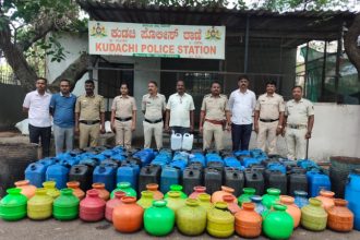 Police raid on illegal liquor plant raibag belagavi