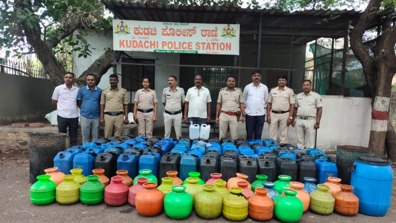 Police raid on illegal liquor plant raibag belagavi