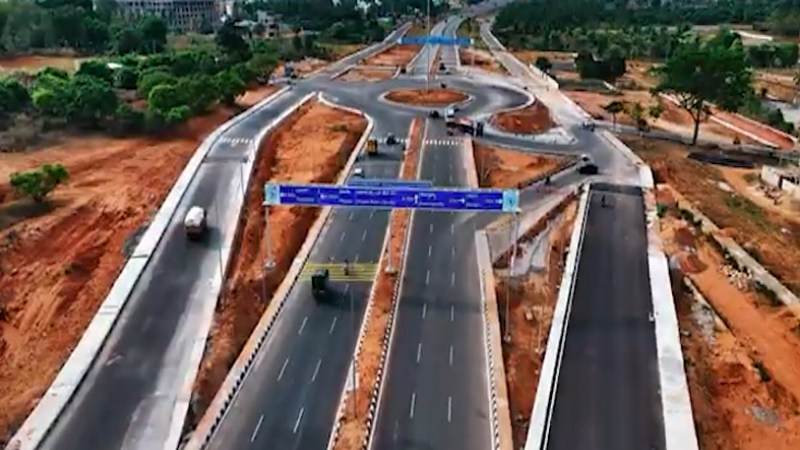 SM Krishna Road 2