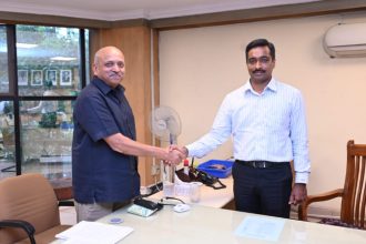 Senior IPS officer M.N. Anucheth assumed charge as Commissioner of Department of Information and Public Relations
