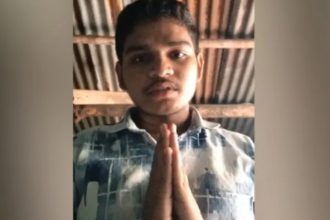 Sorry Mom NEET Student With Folded Hands In Video Before Killing Self