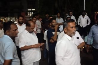 bhatkal tense after hindu activists besiege police station over case registered against leaders