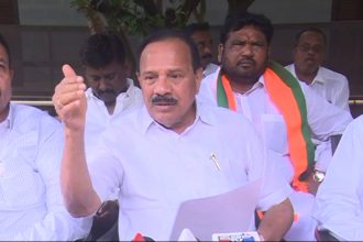 dv sadananda gowda