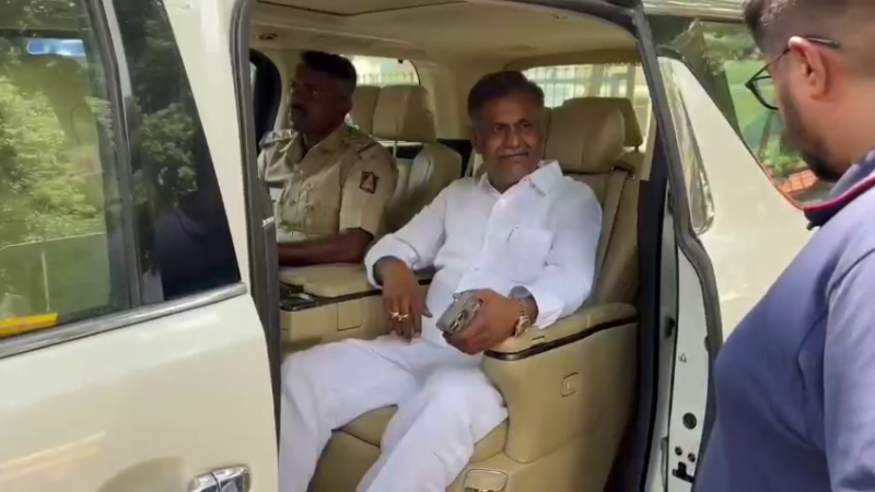 ex mlc dayananda reddy