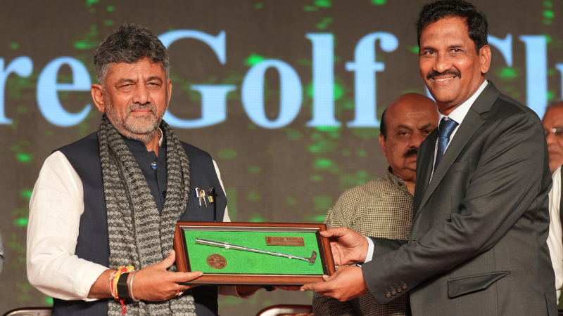golf course dk shivakumar