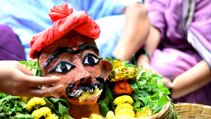 ಮಳೆಗಾಗಿ ಬರ್ತಾನೆ ಜೋಕುಮಾರಸ್ವಾಮಿ - ಉತ್ತರ ಕರ್ನಾಟಕದಲ್ಲಿ ನಡೆಯೋ ಈ ಹಬ್ಬದ ವಿಶೇಷತೆಯೇನು? 13 jokumaraswamy 2