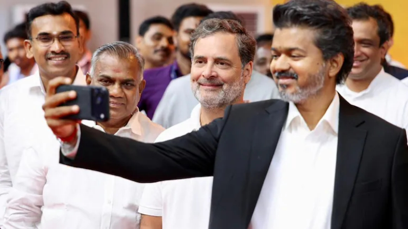vijay with rahul gandhi