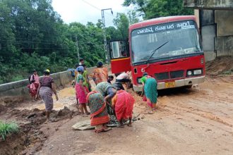 Belagavi Goa Highway Turns into Muddy Swamp KSRTC Bus Stuck for 2 Hours Passengers Stranded
