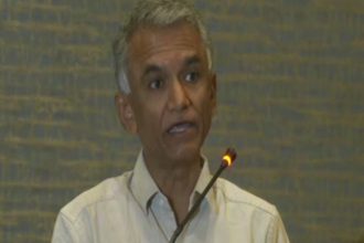 Bengaluru Cleans 100th Garbage Black Spot