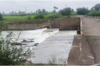 Monsoon Revival Heavy Rains in Maharashtra Ghats Bring Krishna Dudhganga Rivers Back to Life Farmers Heave Relief 2
