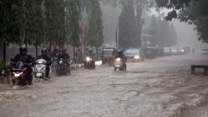Mumbai Rain 1