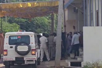 RSS Chief Mohan Bhagwat Visits Young Volunteers Residence in Bagalkot Amid Z Security