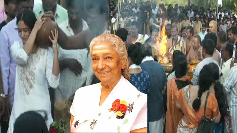 S Janaki 7