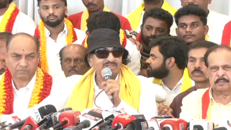 ಕಾವೇರಿ ಕಿಚ್ಚು - ಆಗಸ್ಟ್ 13 ರಂದು ಅಖಂಡ ಕರ್ನಾಟಕ ಬಂದ್ 9 Vatal Nagaraj