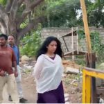 Vijayalakshmi Darshan visits Parappana Agrahara