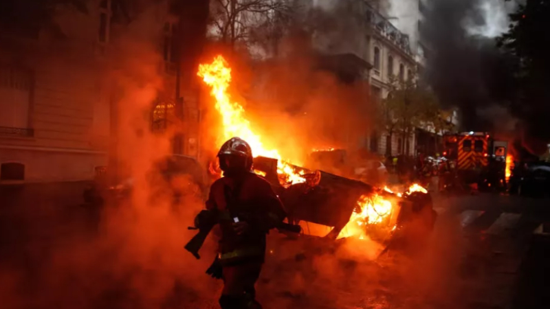 france riots