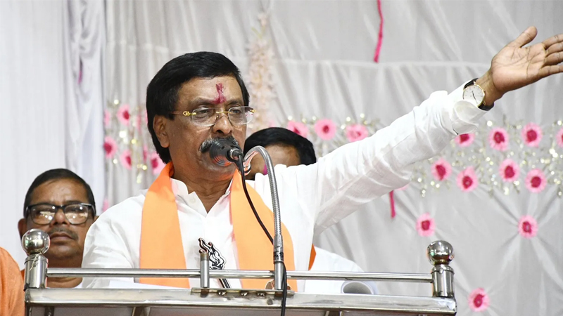 vinayak raut