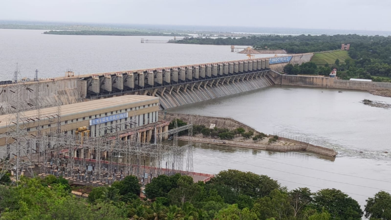 ತುಂಬಿದ ಕೃಷ್ಣೆಯ ಒಡಲು - ಉತ್ತರ ಕರ್ನಾಟಕದ ಜೀವನಾಡಿ ಆಲಮಟ್ಟಿ ಜಲಾಶಯ ಸಂಪೂರ್ಣ ಭರ್ತಿ 11 Almatti Dam 1