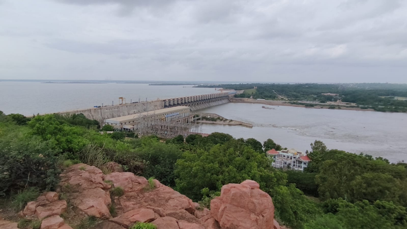 ತುಂಬಿದ ಕೃಷ್ಣೆಯ ಒಡಲು - ಉತ್ತರ ಕರ್ನಾಟಕದ ಜೀವನಾಡಿ ಆಲಮಟ್ಟಿ ಜಲಾಶಯ ಸಂಪೂರ್ಣ ಭರ್ತಿ 10 Almatti Dam 2
