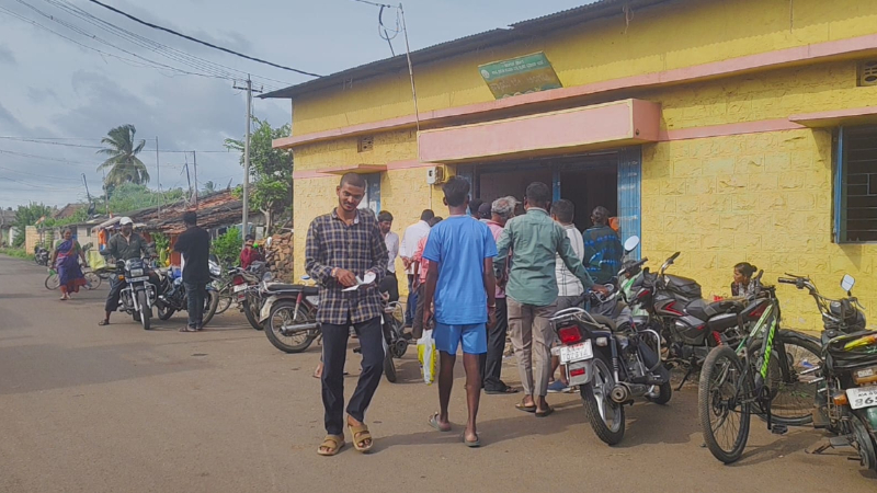 Belagavi Ration Crisis Server Glitch and Biometric Delays Leave Cardholders Stranded on Final Day