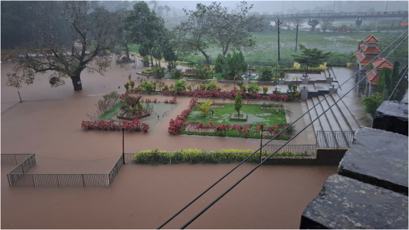 ಕೊಡಗಿನಲ್ಲಿ ವರುಣನ ಅಬ್ಬರ - ಭಾಗಮಂಡಲದ ತ್ರಿವೇಣಿ ಸಂಗಮ ಮತ್ತೆ ಜಲಾವೃತ! 9 Bhagamandalas Triveni Sangama Submerged 1
