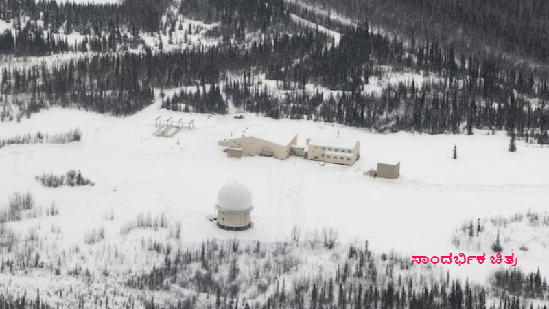 Charter plane crashes in Alaska