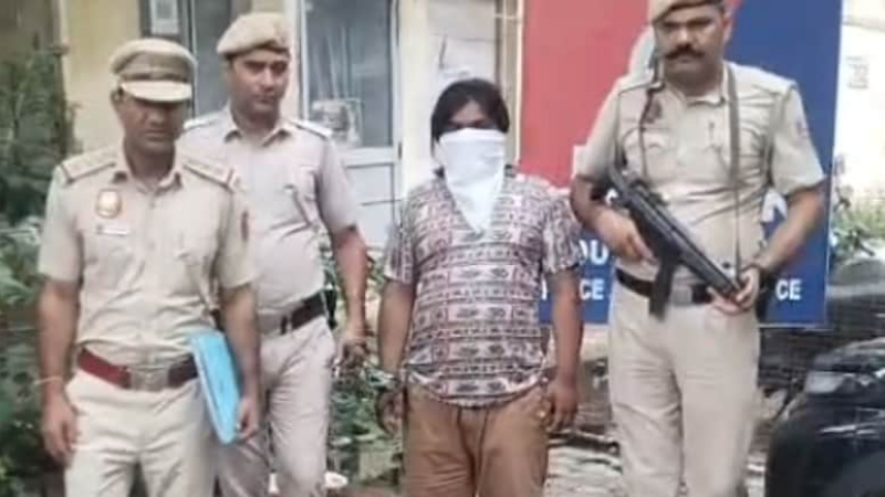 Delhi Wife Kills Husband electrocuted Along With Lover