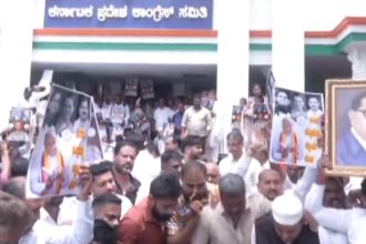 Dinesh Gundu Rao Fans Protest At KPCC Office
