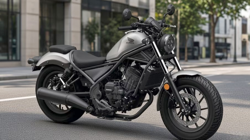 Honda Rebel 300 Bike 2