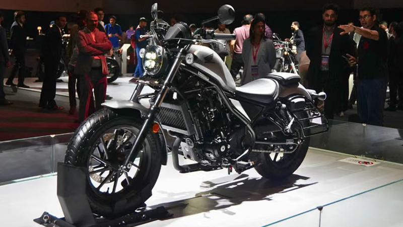 Honda Rebel 300 Bike 3