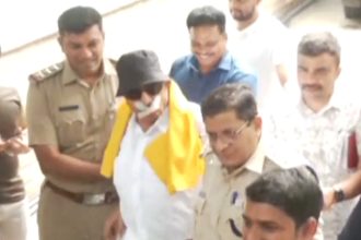 Karnataka Bandh Vatal Nagaraj Detained at His Residence in Bengaluru
